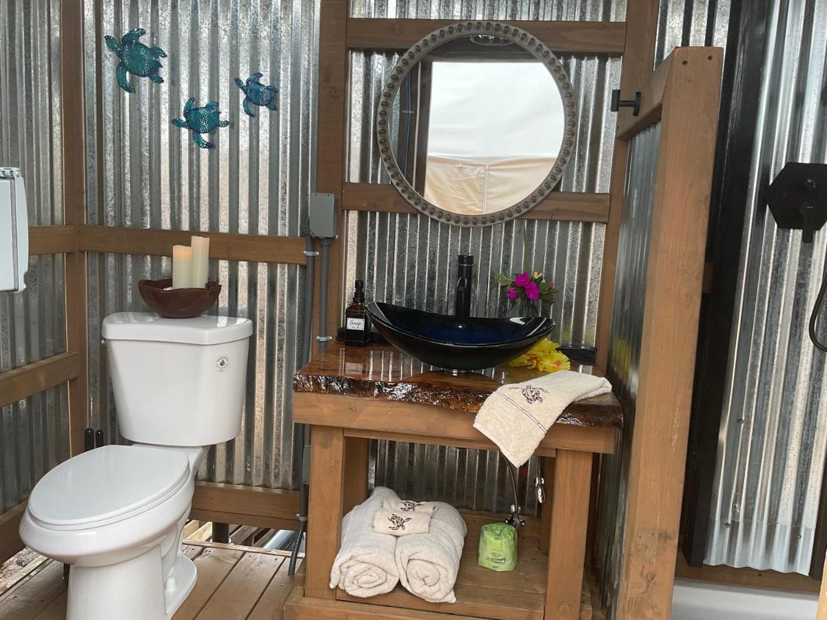 Tiki Cabana Hotel Hawaiian Ocean View Buitenkant foto